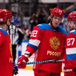 Вот Россия выходит вперед в полуфинале, а вот Европа ведет 1:0 за три с половиной минуты до конца третьего периода второго финального матча. И только появляется мысль, что канадцы тоже люди, тоже ошибаются и их можно обыгрывать, как они включают турбо-режим, выпускают тройку Кросби — Маршанд — Бержерон и все встает на свои места.